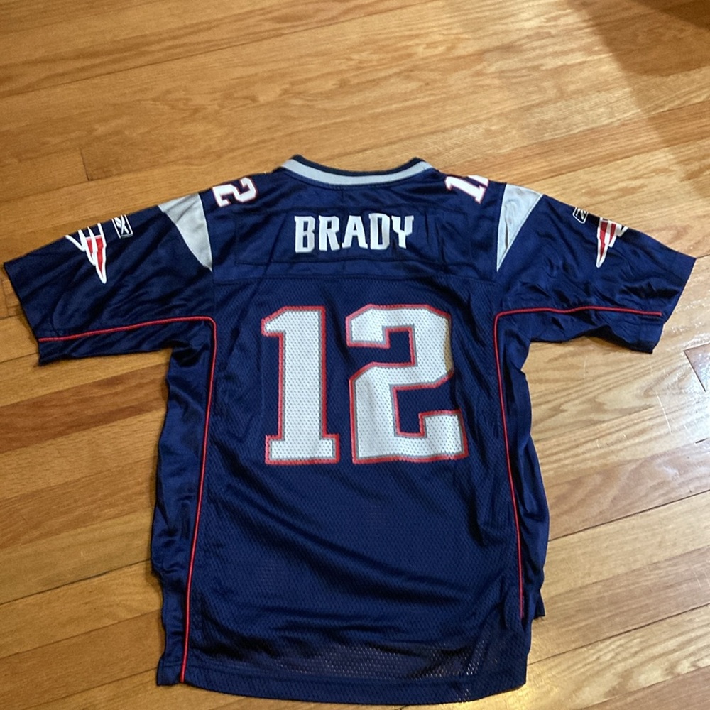 New England Patriots youth large Tom Brady jersey size (14-16)
